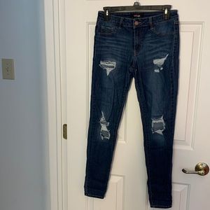 refuge Blue Ripped Jeans